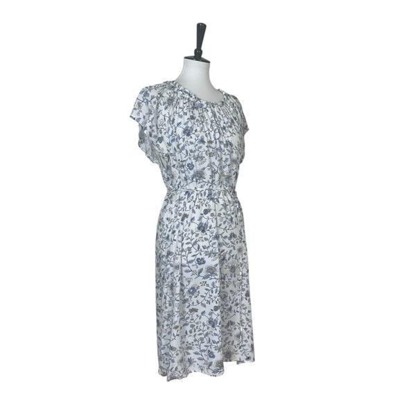 LOFT Dress Round Neck Tie Waist Short Sleeves White Blue Floral Women’s Size XL - Picture 2 of 10